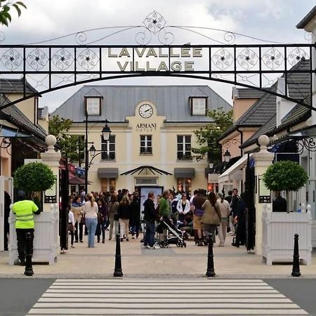 Appart Cosy F2 Disneyland/Val D'Europe Montévrain Exteriör bild
