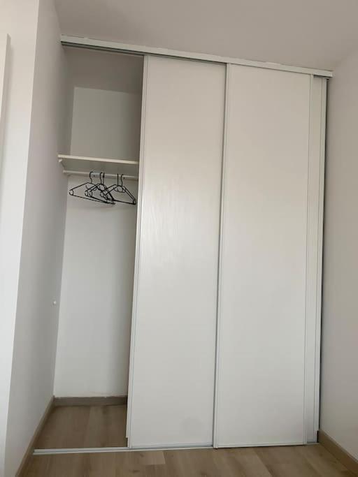 Appart Cosy F2 Disneyland/Val D'Europe Montévrain Exteriör bild